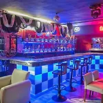 Hotel Sinatra 4*