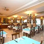 Sinatra 4* Kemer