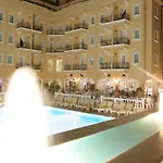 Sinatra Hotel 4*