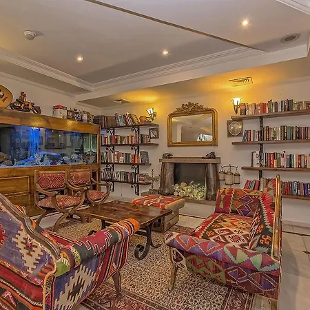 Sinatra Hotel 4*