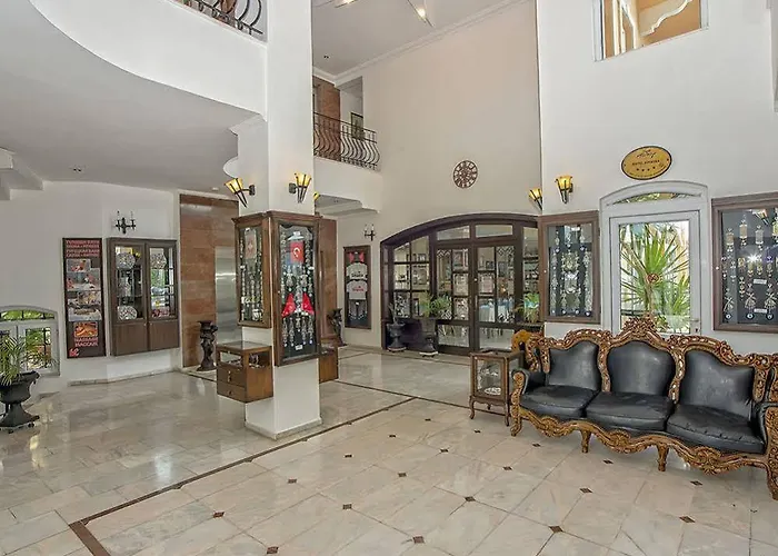 Sinatra 4* Κεμέρ