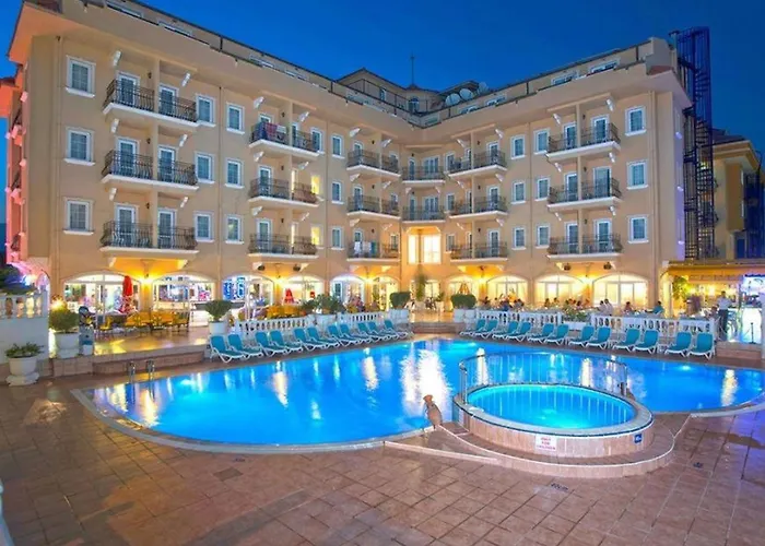 Sinatra Ξενοδοχείο 4*