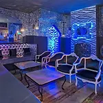 Hotel Sinatra 4*
