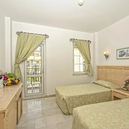 Sinatra Ξενοδοχείο